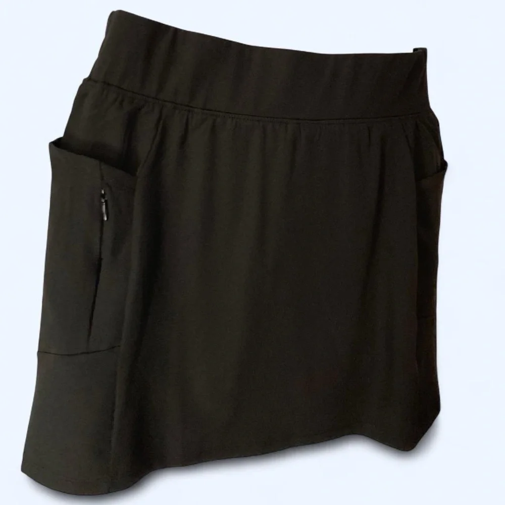 Black workout women's mini skirt with pockets RBX XS NWT